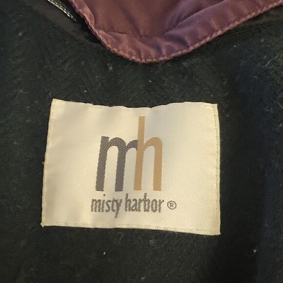 Misty Harbor Trench coat rain jacket - Picture 8 of 13